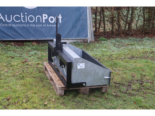 Transportbakje voor minitractor - afbeelding 1 van  1