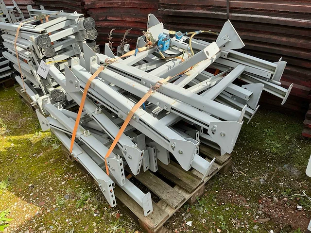 Transportband poten (18x) - afbeelding 1 van  3