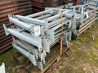 Transportband poten (18x) - afbeelding 1 van  5