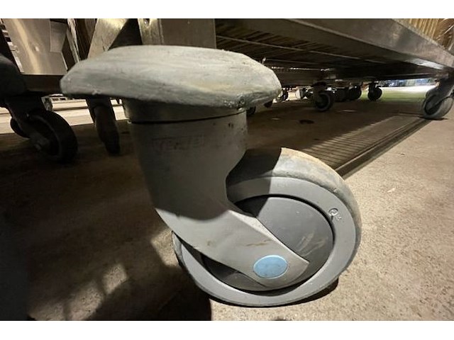 Transportkar hupfer, 148 voedseldienbladen - afbeelding 6 van  12