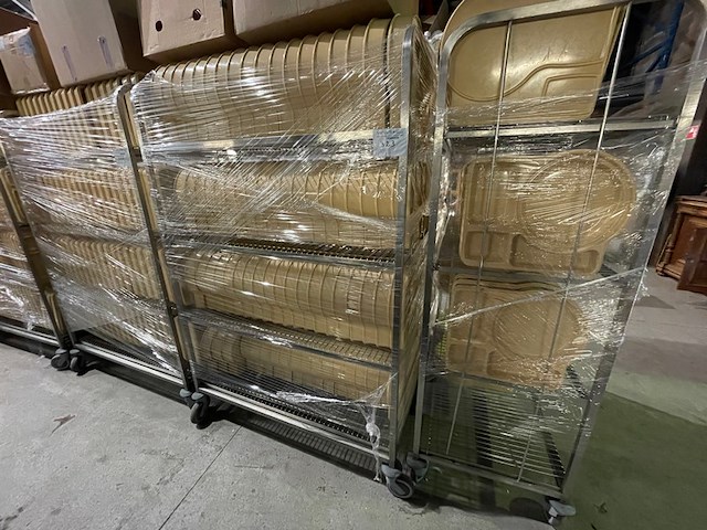 Transportkar hupfer, 148 voedseldienbladen - afbeelding 1 van  8