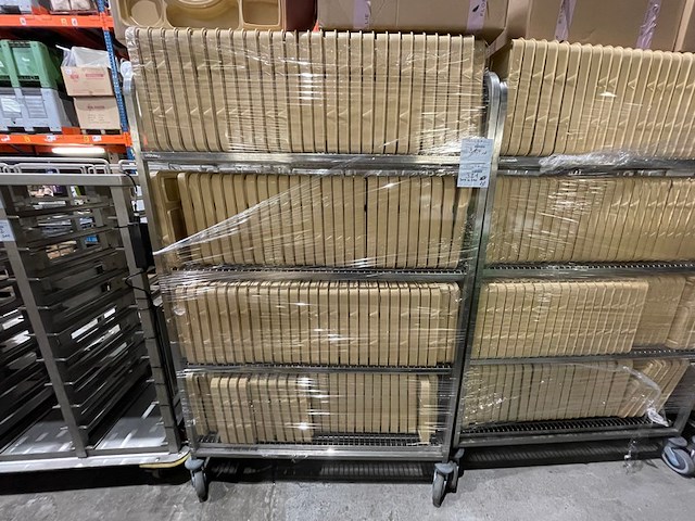 Transportkar hupfer, 224 voedseldienbladen - afbeelding 1 van  8