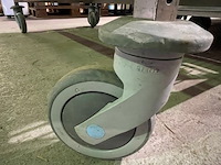 Transportkar hupfer, 59 voedseldienbladen - afbeelding 3 van  9