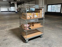 Transportkar met diverse wisselstukken - afbeelding 12 van  19