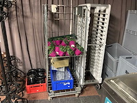 Transportkar met inhoud (2x) - afbeelding 1 van  4