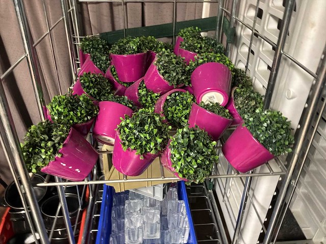 Transportkar met inhoud (2x) - afbeelding 2 van  4