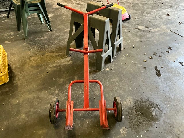 Transportkar olievat - afbeelding 3 van  4