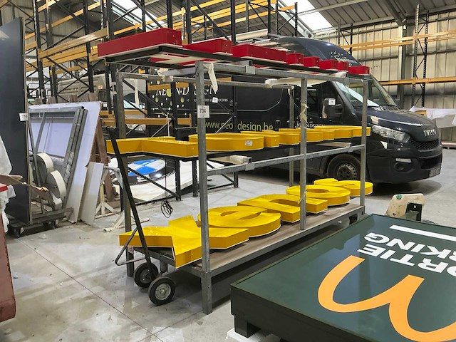 Transportkarren (8x) - afbeelding 1 van  4