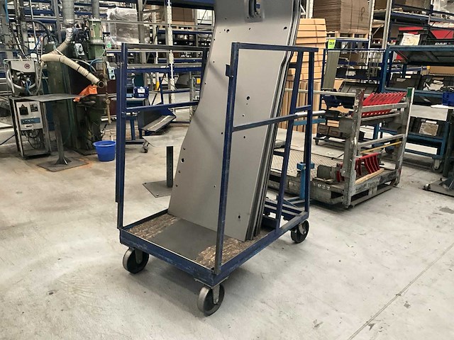 Transport/magazijnkar/stapelkar (2x) - afbeelding 1 van  8