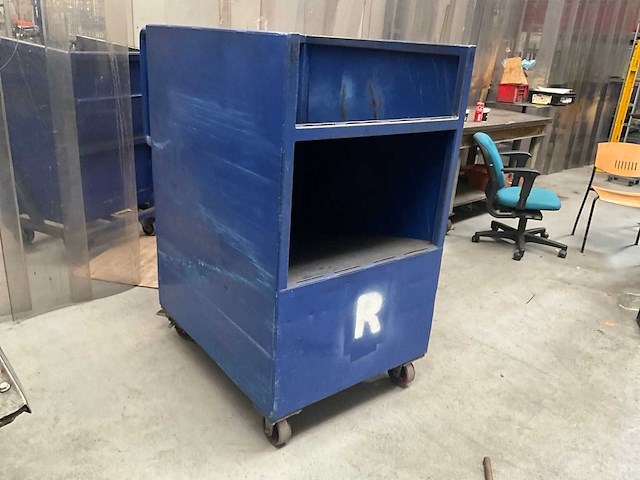 Transport/magazijnkar/stapelkar (2x) - afbeelding 2 van  6