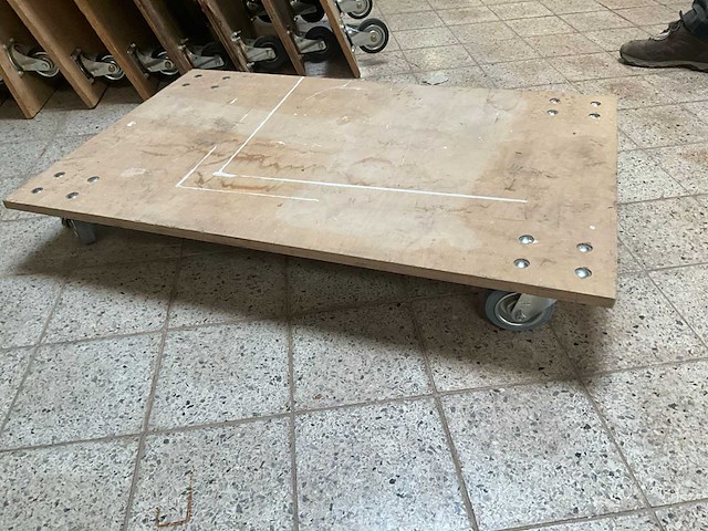 Transportwagen/plateaukar (2x) - afbeelding 1 van  2