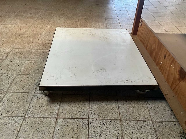 Transportwagentje - afbeelding 1 van  4