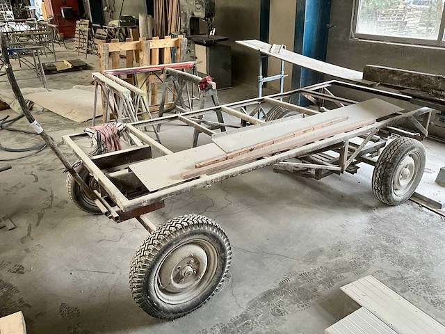 Transportwagen/trailer - afbeelding 1 van  8
