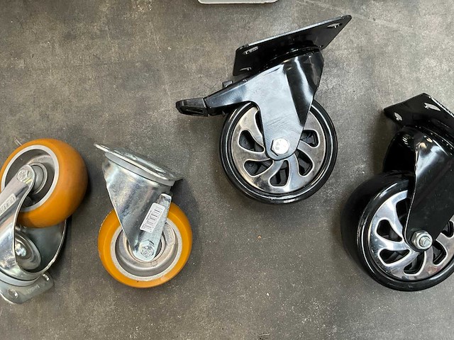 Transportwielen (70x) - afbeelding 1 van  11