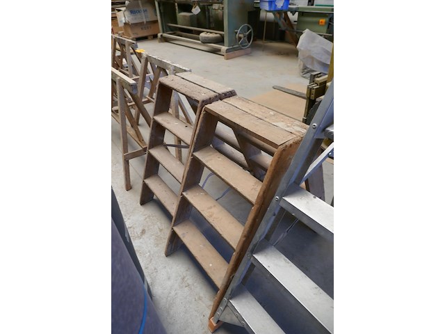 Trap - ladder - afbeelding 2 van  3