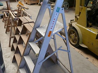 Trap - ladder - afbeelding 3 van  3