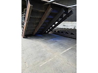 Trap - staalconstructie (2x) - afbeelding 2 van  9