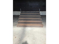 Trap - staalconstructie (2x) - afbeelding 5 van  8