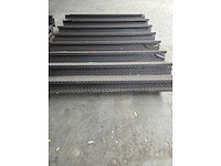 Trap - staalconstructie (2x) - afbeelding 3 van  8