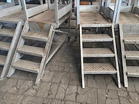 Trap met bordes (4x) - afbeelding 2 van  3