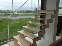 Trap - afbeelding 2 van  4