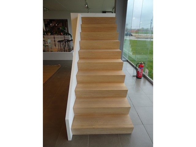 Trap - afbeelding 1 van  4