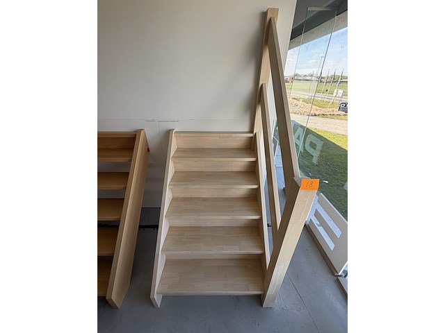 Trap - afbeelding 1 van  3