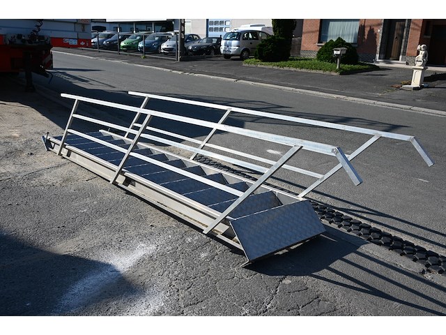 Trap - afbeelding 1 van  5