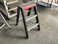 Trap - afbeelding 1 van  1