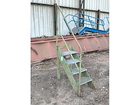 Trap - afbeelding 2 van  5