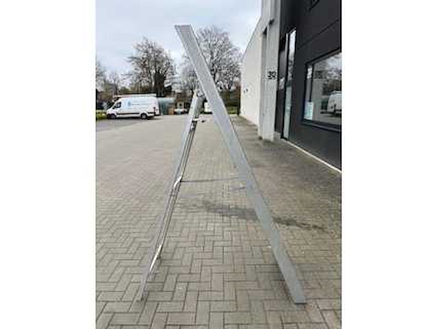 Trapladder - trapladder - ladder and stair - afbeelding 1 van  1