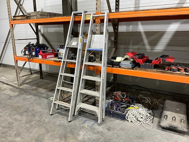 Trapladder (2x) - afbeelding 1 van  3
