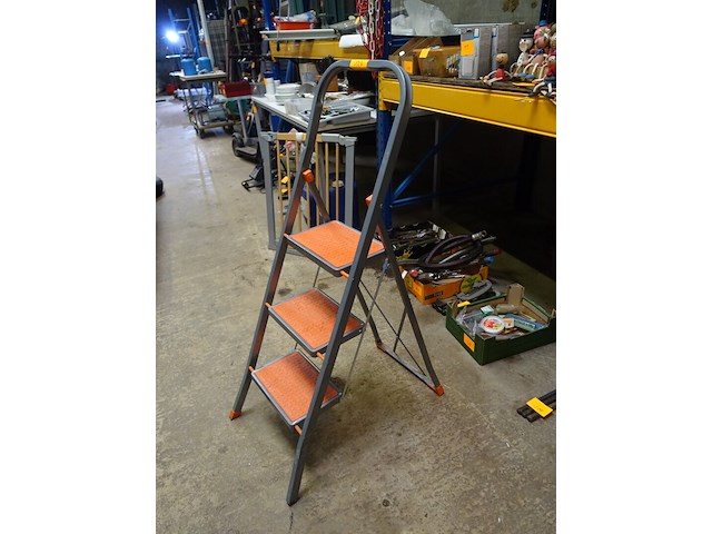 Trapladder 3 treden - afbeelding 2 van  6