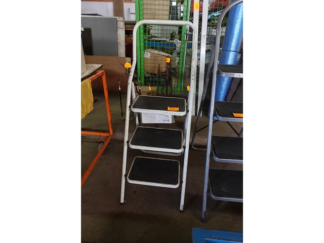 Trapladder 3 treden - afbeelding 1 van  1