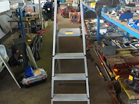 Trapladder 4 treden - afbeelding 2 van  3