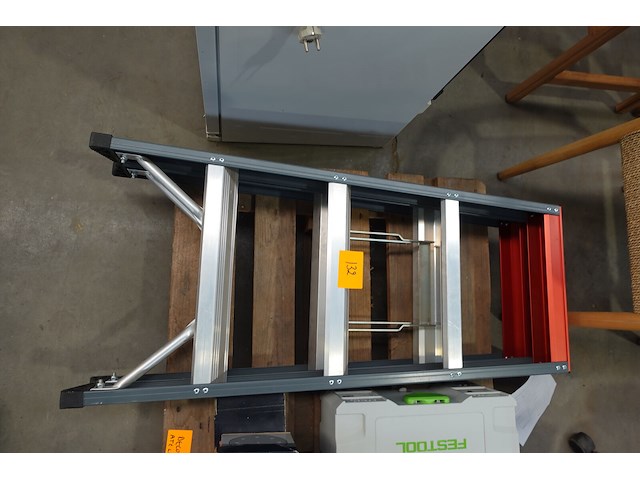Trapladder altrex - afbeelding 1 van  3