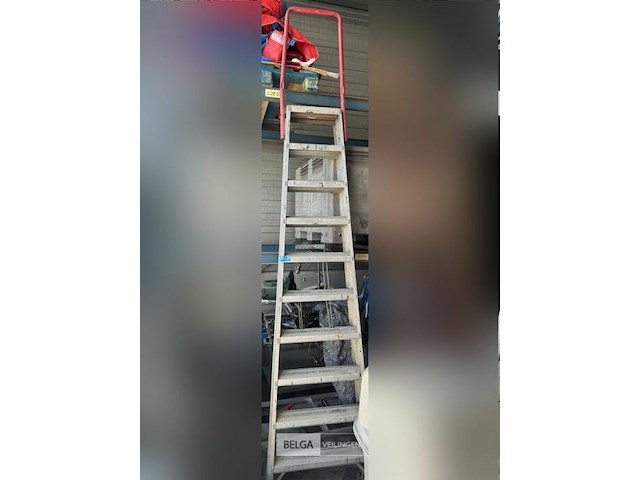 Trapladder alu 10 treden - afbeelding 1 van  3