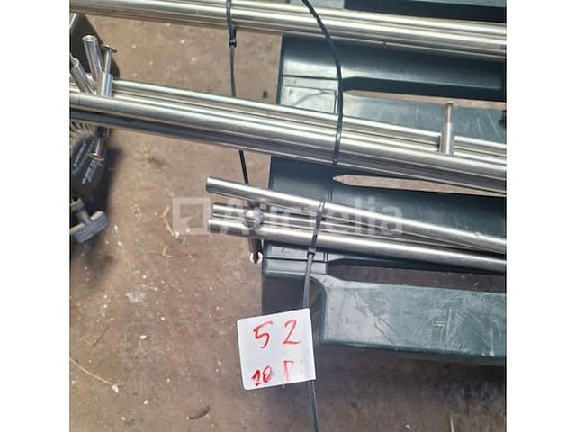 Trapladder en een set roestvrijstalen ladehandgrepen - afbeelding 4 van  7