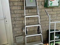 Trapladder + stootkar - afbeelding 3 van  5