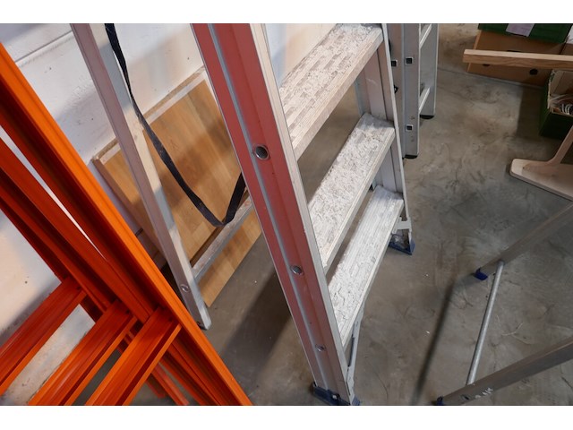 Trapladder - afbeelding 3 van  3