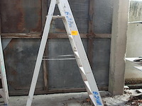 Trapladder - afbeelding 1 van  2