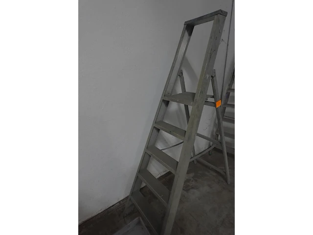 Trapladder - afbeelding 2 van  2