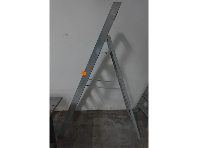 Trapladder - afbeelding 1 van  2