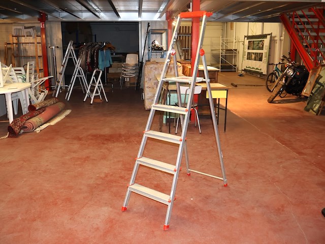 Trapladder - afbeelding 1 van  3