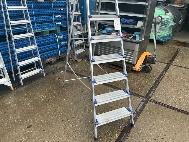 Trapladder - afbeelding 1 van  1