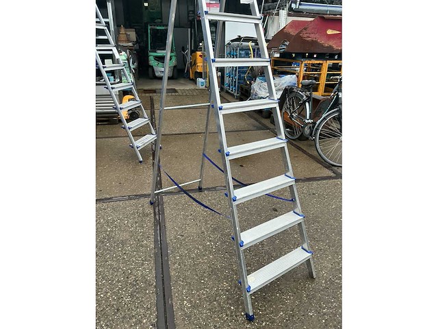 Trapladder - afbeelding 1 van  1