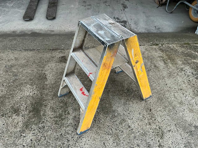 Trapladder - afbeelding 1 van  2
