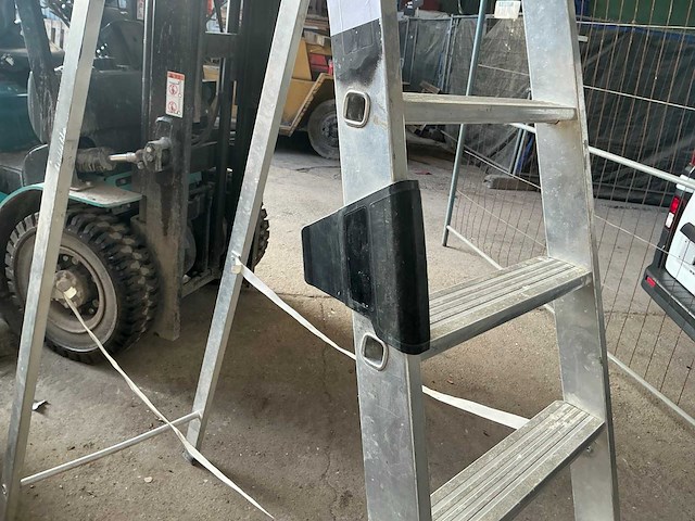 Trapladder - afbeelding 4 van  5