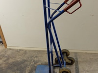 Trappensteekwagen - afbeelding 1 van  3