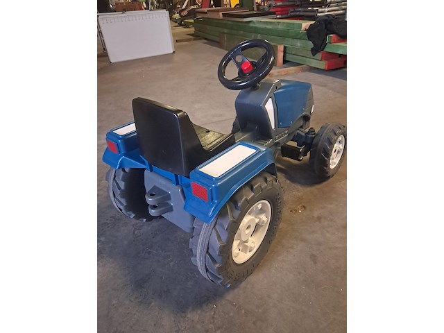 Traptractor in goede staat l 920 mm b 540 mm h 600 mm - afbeelding 4 van  4